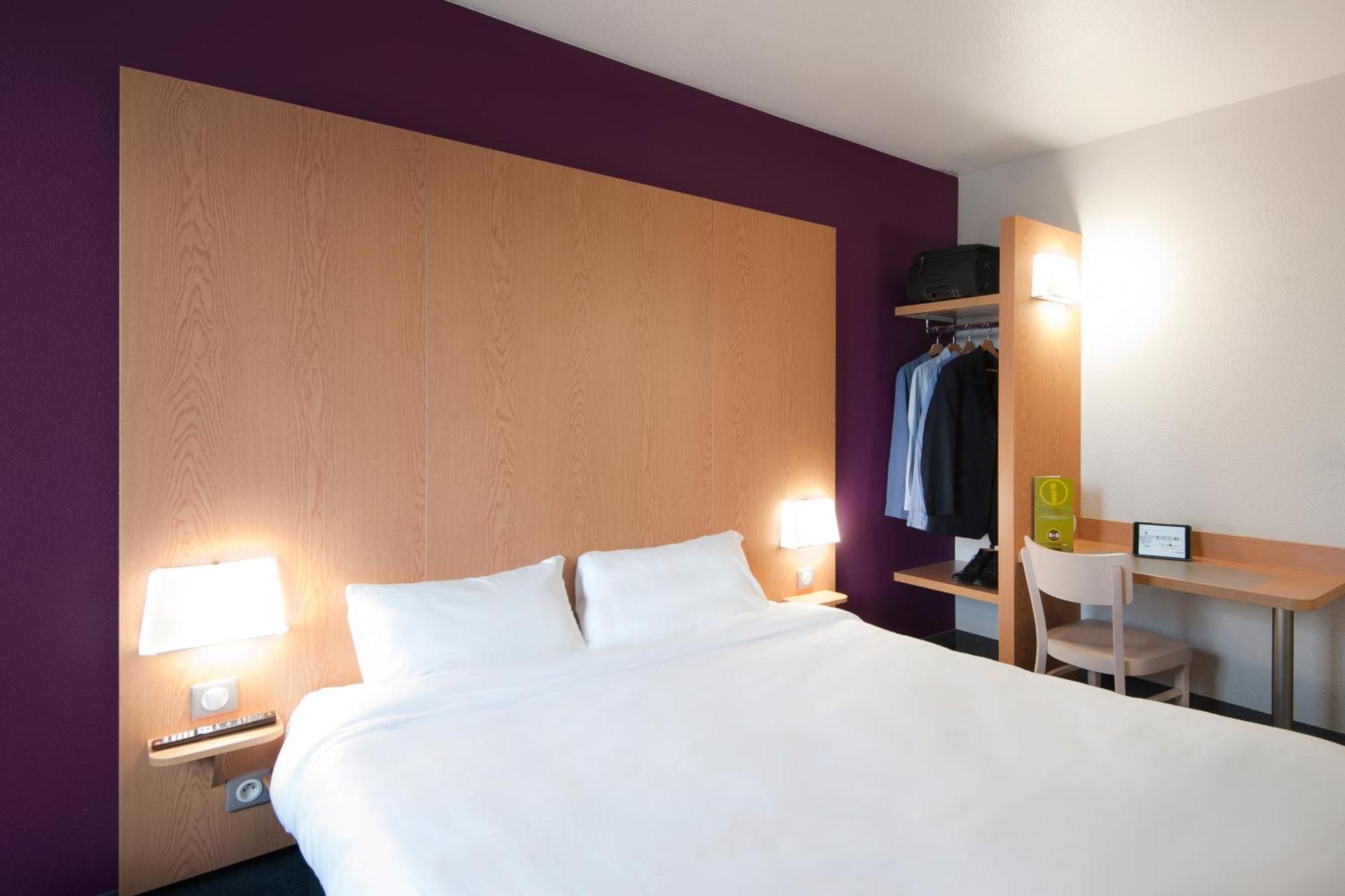 Double Room - Non-Smoking,1224236362:JPEG